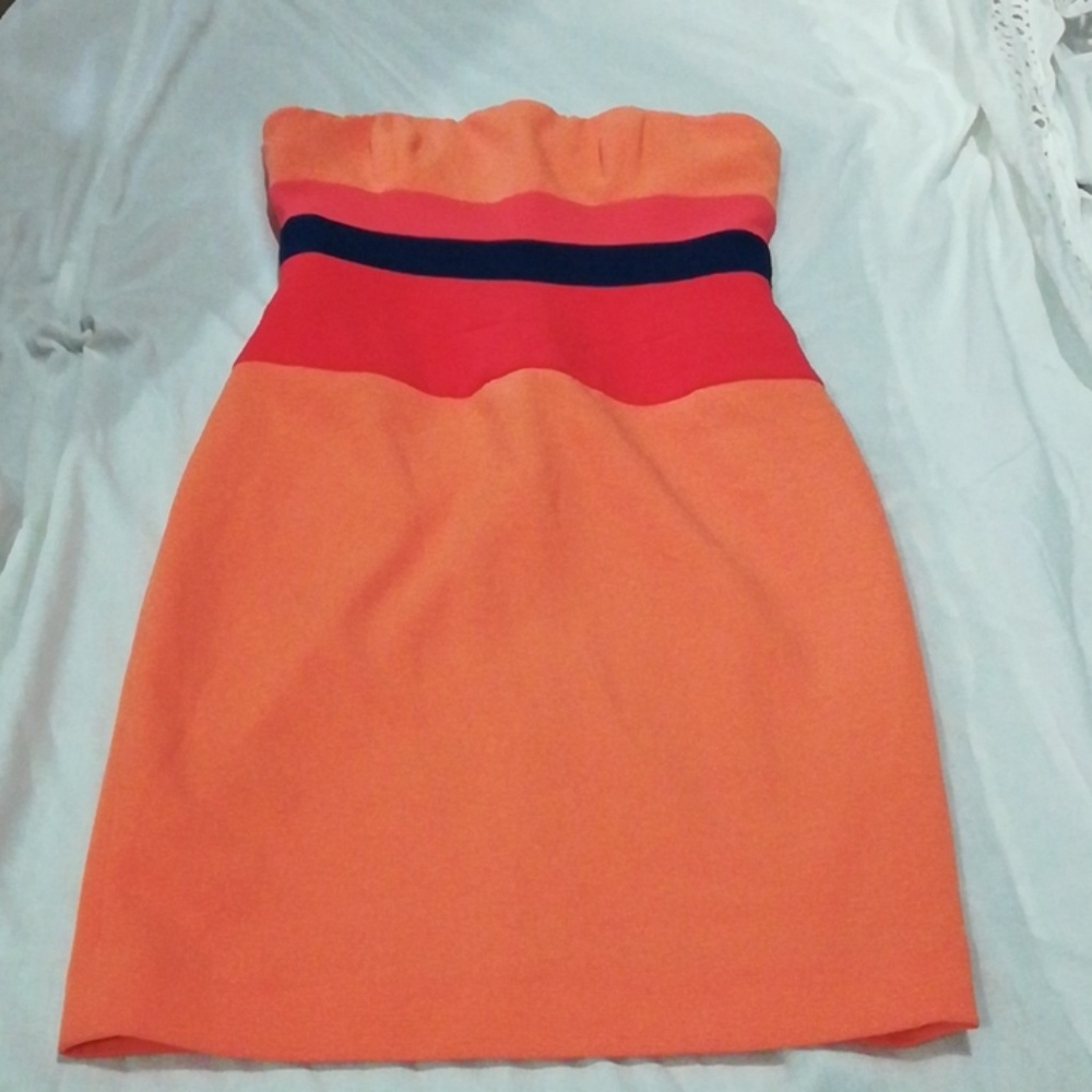 BCBGMaxAzria Orange and Coral Strapless Midi Dress with Navy Band